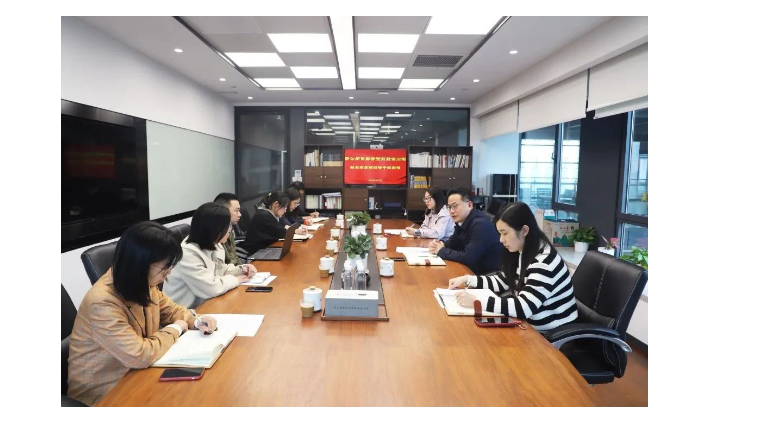 踔厉奋发争春早 笃行不怠启新程 | 管理公司开展新提任干部任前集体谈话